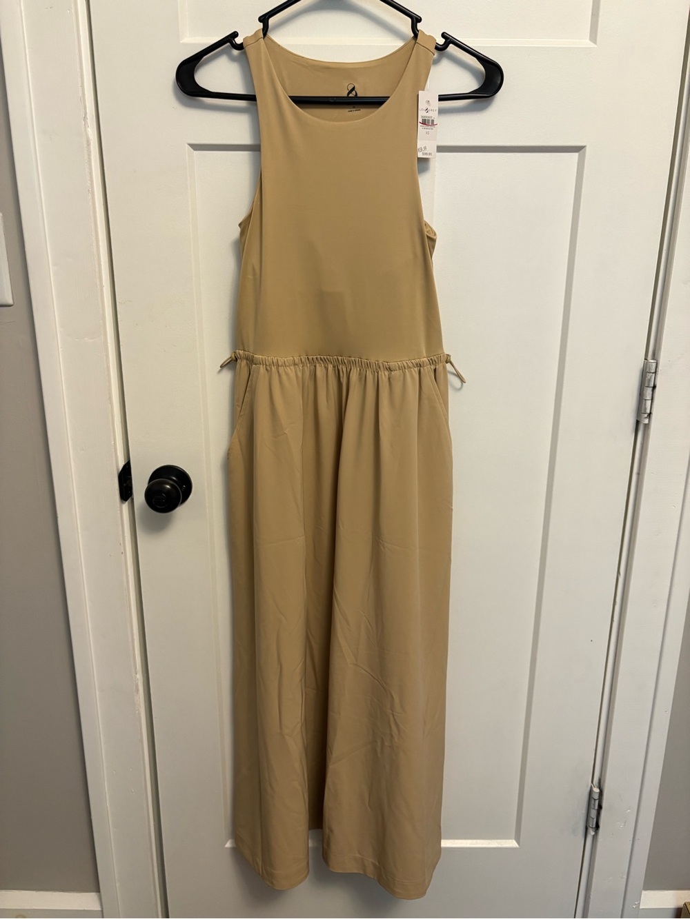 Lou & Grey Sleeveless Tan dress